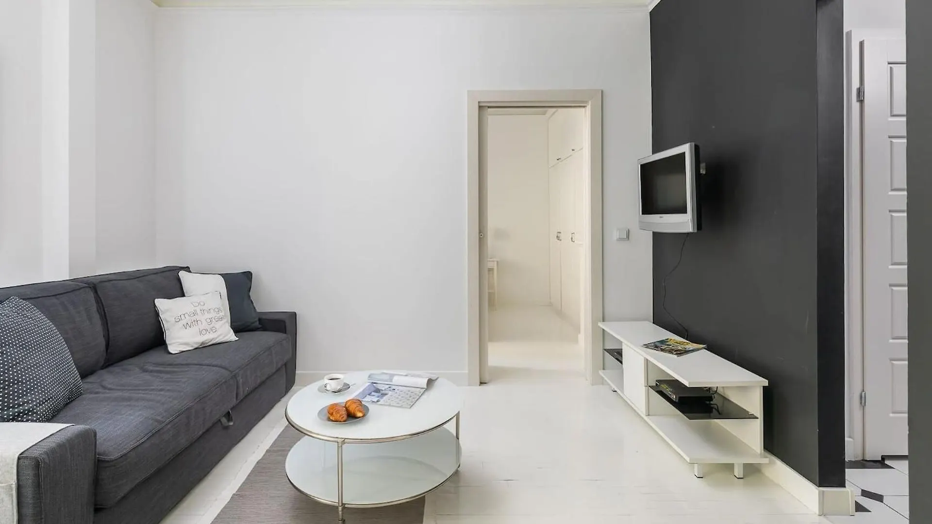 Rent Like Home - Wronskiego 15 Варшава 0*,