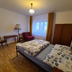 Mirrorroom Pl Downtown Проживание в семье